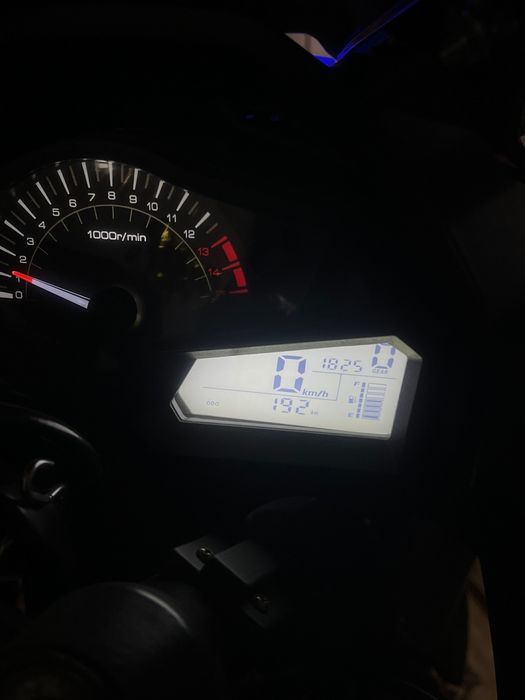 Зонгшен R3 (Возд. Охл.) Мото хаваскорлар учун ажойиб тавсия