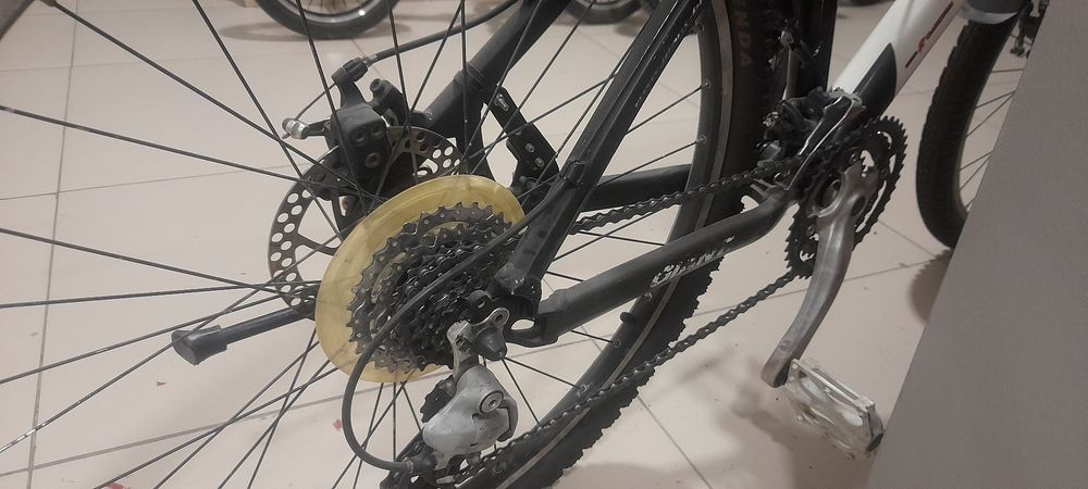 Велосипед хорошего качества .