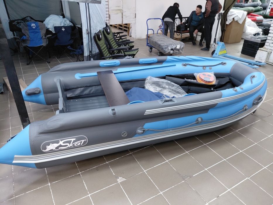 Продам лодку с мотором, Хидэя 9,9 про...