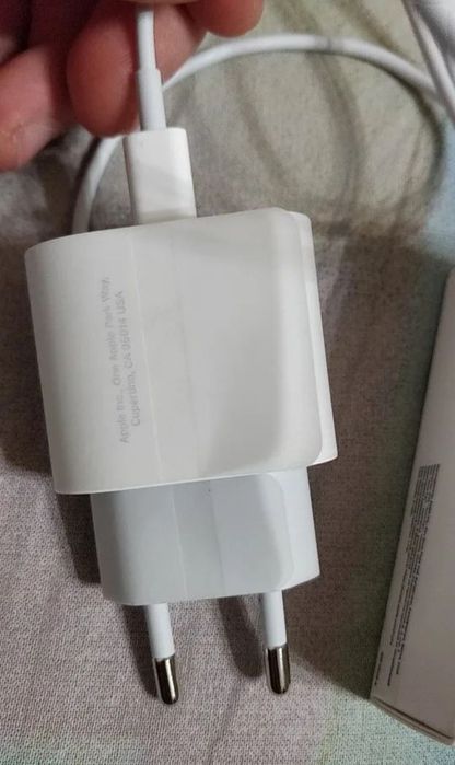 Iphone original zaryadka