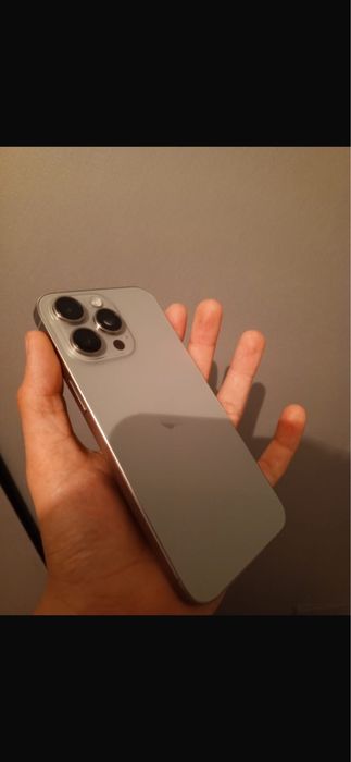 Продам айфон 15 про макс