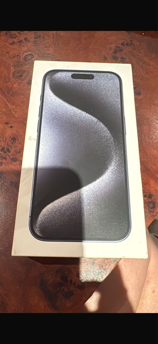 Продам айфон 15 pro 256gb