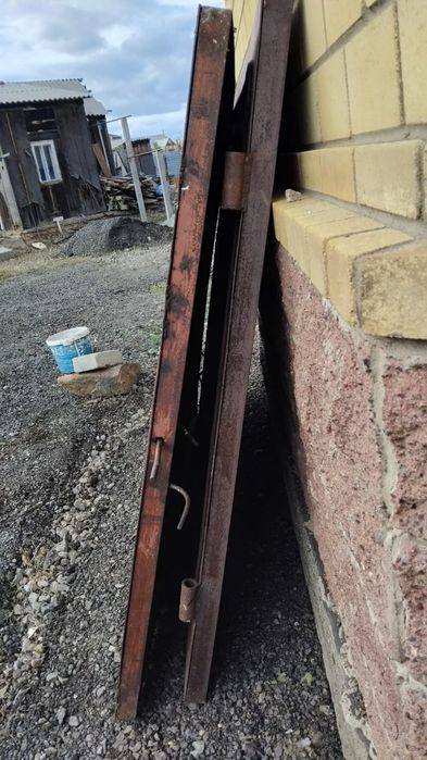 Продам металические ворота