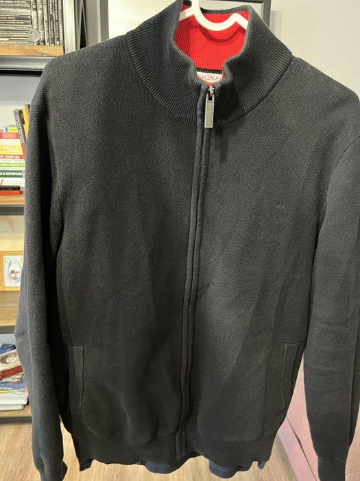 Продам зипку  Calvin Klein, Fred Perry. Цена: 10000 тг.
