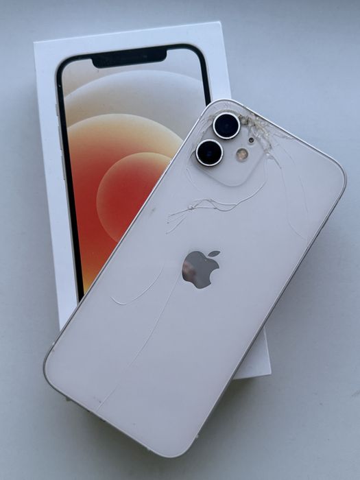 Продам айфон iphone12