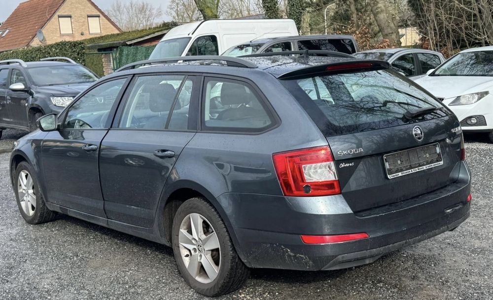 SKODA Octavia 2015 — imagine 5