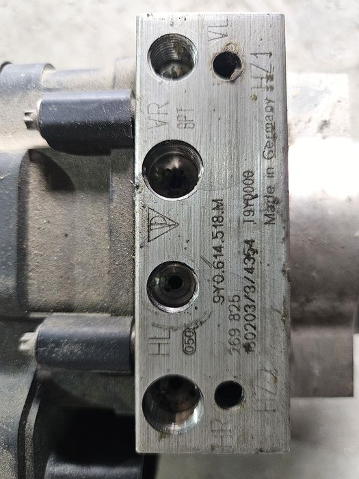 Abs модул за Porsche Cayenne 9Y