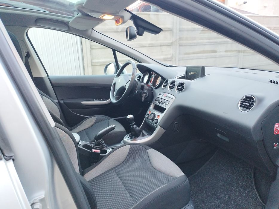 Peugeot 308 1.6 E-HDI 2013