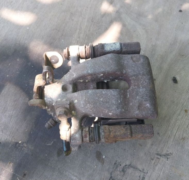 На части Oпел Зафира 2.0 ДТИ 101 k.c / Оpel Zafira 2.0dti