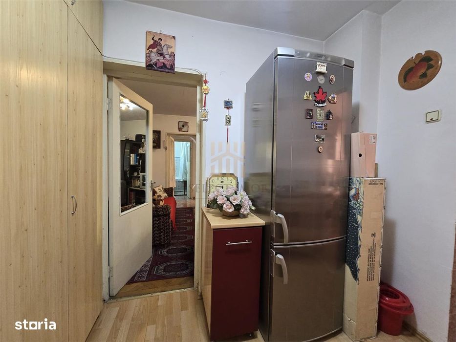 Vanzare 2 camere , Zona Bobalna