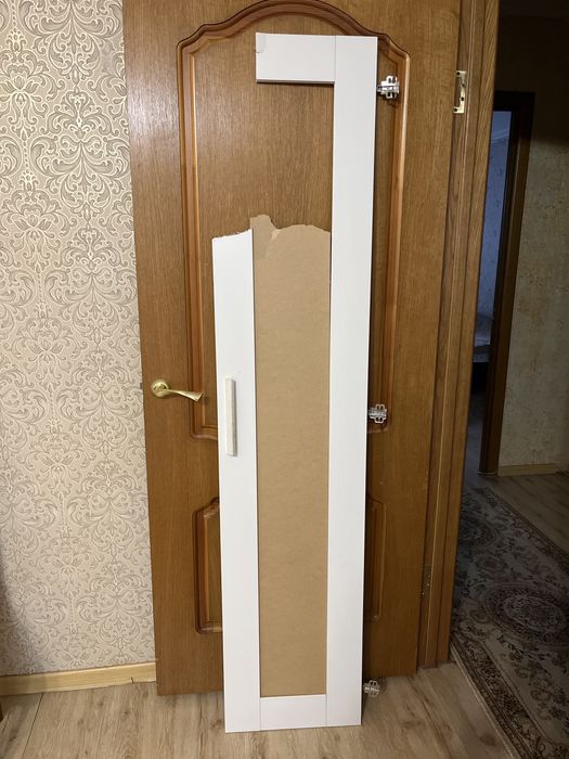 Шкаф IKEA трехдверный белый