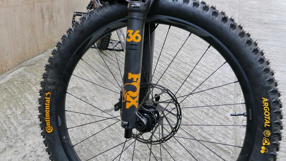 Giant Reign 27.5 Enduro, FOX 36 170 ход, SRAM GX Eagle 1x12, SRAM Code R