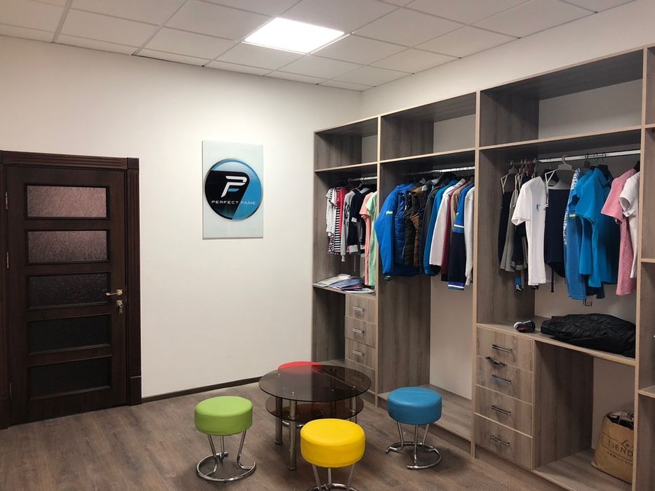 Нежилой 20 сути ва 1200 м² сотилади