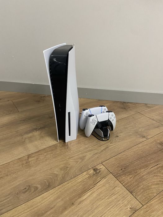 Продаем PlayStation 5 пользовались не долго