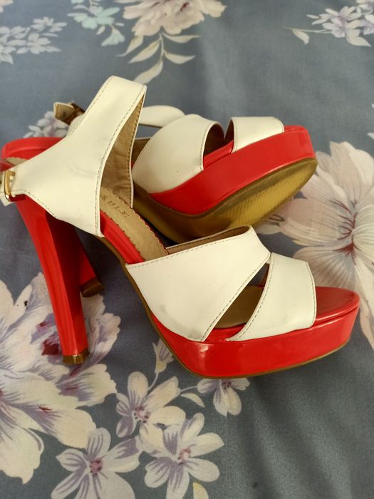 Туфли женские новые