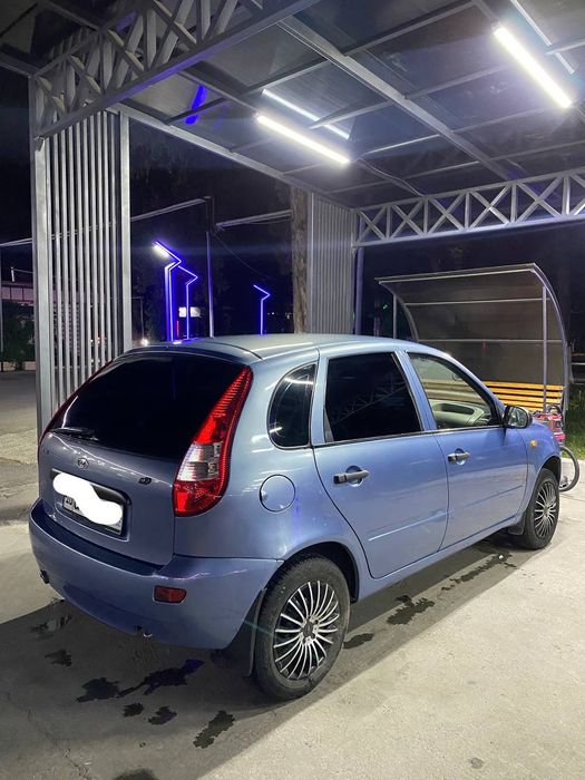 Lada kalina sotiladi