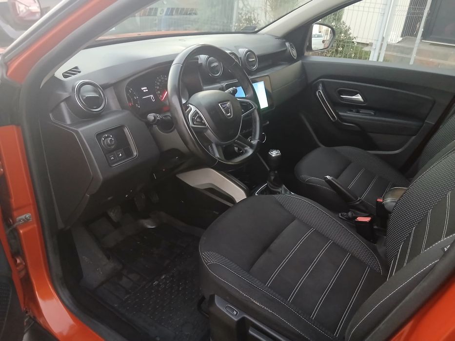 Duster 25000km avariat lateral