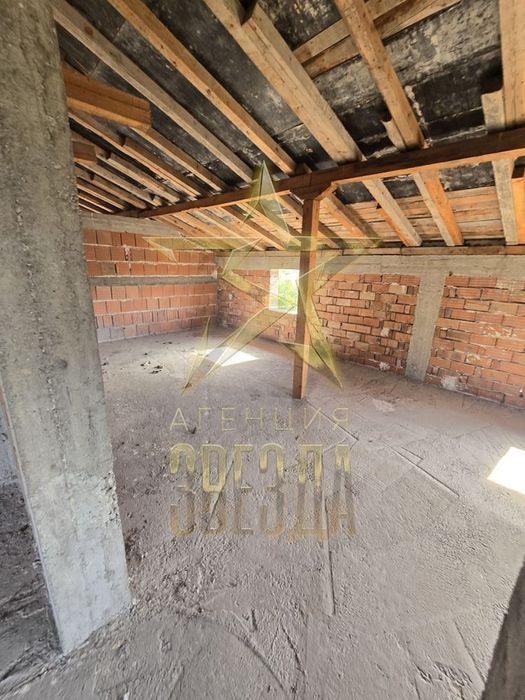 Продава се Къща в с. Йоаким Груево, Област Пловдив - 400 кв.м за 575 €/кв.м - Снимка #10