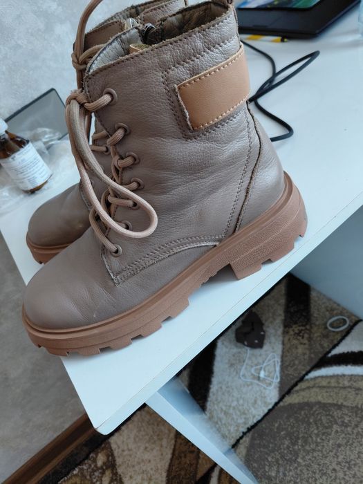 Сапоги осенние, кожаные