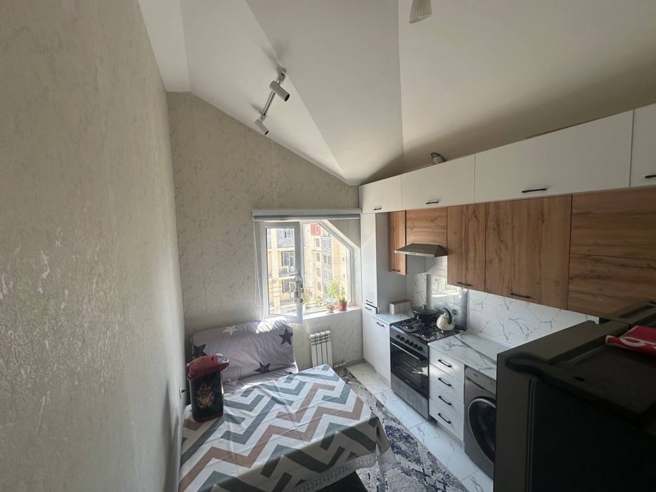 Срочно 3 хонали уй сотилади