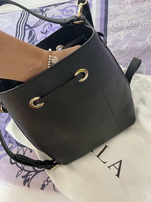 Оригинална черна чанта  Furla