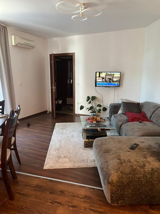 Продава се Двустаен апартамент в к.к. Св.Св. Константин и Елена - 60 кв.м за 10 €/кв.м - Снимка #1