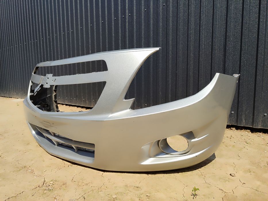 Бампер на кобальт