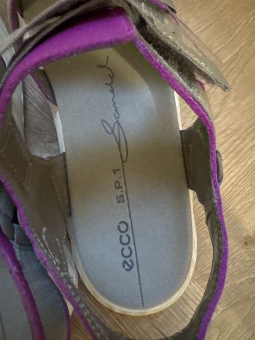 Босоножки женские Ecco