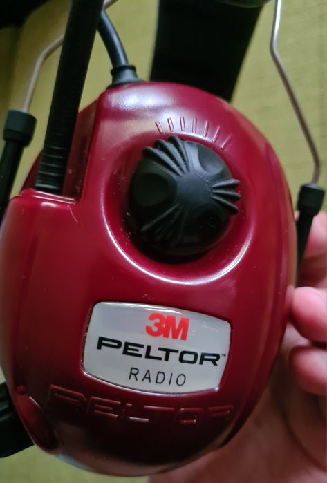 Casti Antifonare Zgomot Antifoane 3M Peltor Cu Radio FM