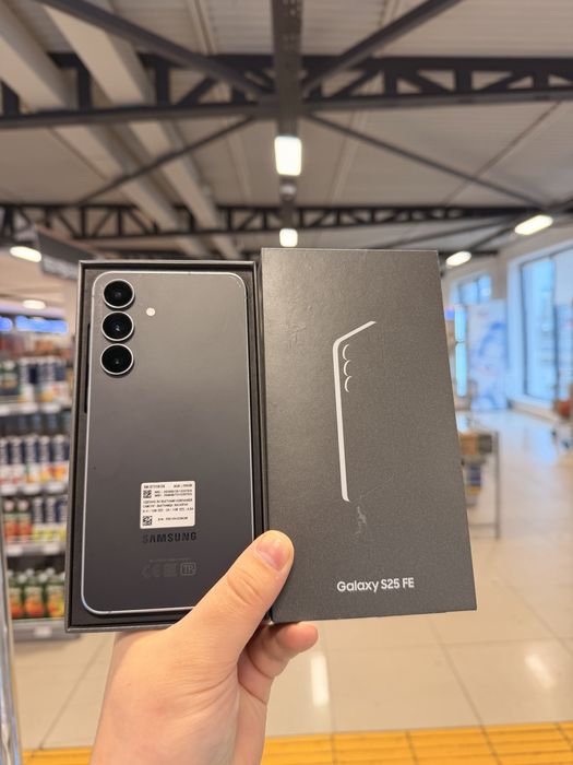 Самсунг А версия и С версия