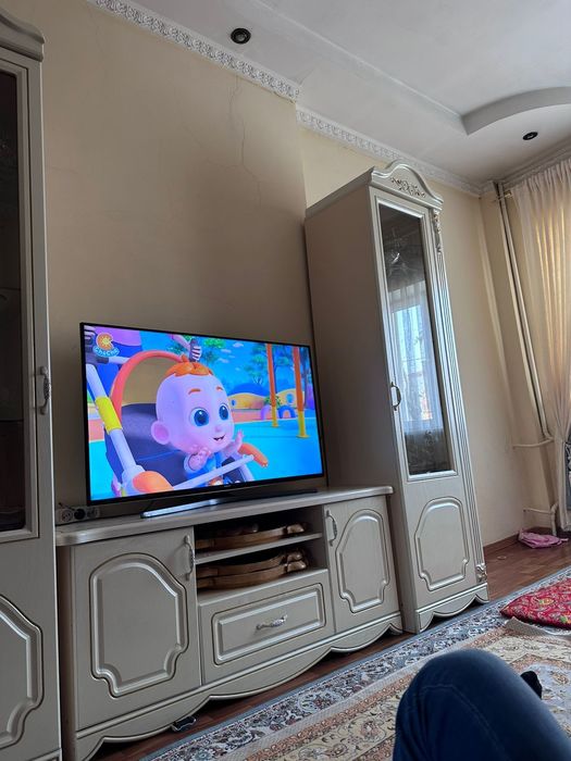 Срочно продам горка в гостиную