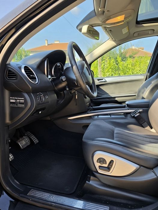 Mercedes Benz ML350 3.5