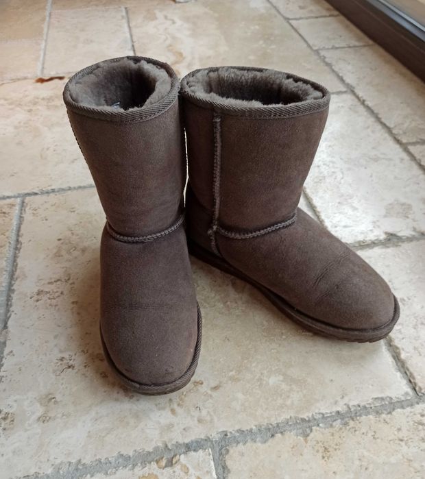Оригинални боти/ботуши UGG AUSTRALIA Warmbat, номер 39-40