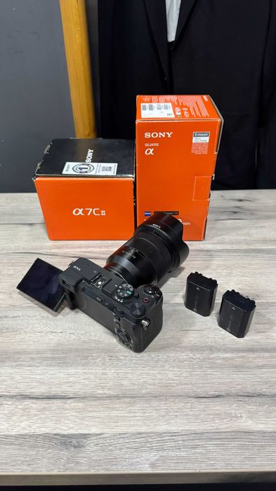 Sony c II 2-pokalinya sotuvda  shoshiling