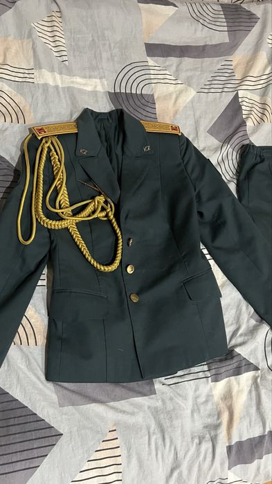 Женская военная форма
