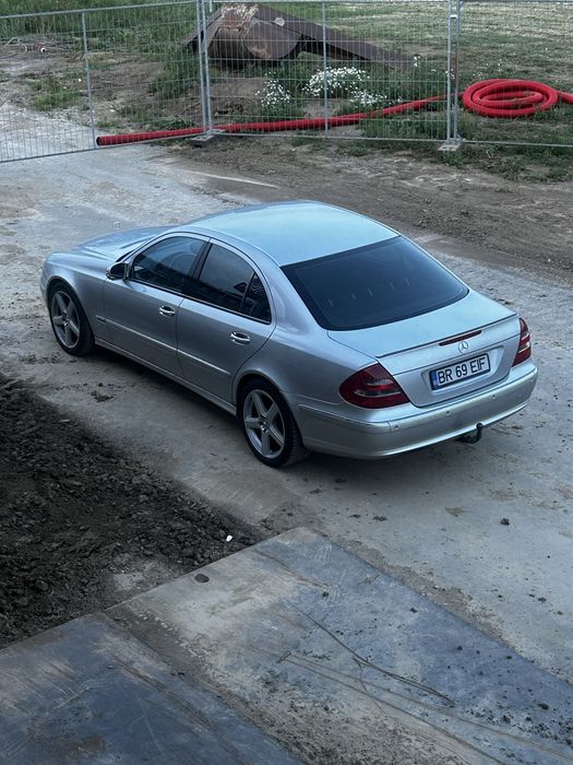 MERCEDES-BENZ E-Class 2003 — imagine 5