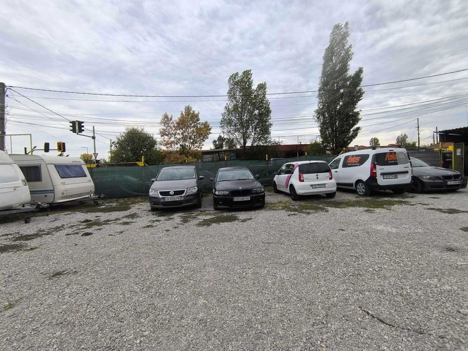 Дава се под наем Гараж / Паркомясто в София, Модерно предградие - 999999 кв.м за 51 € - Снимка #4