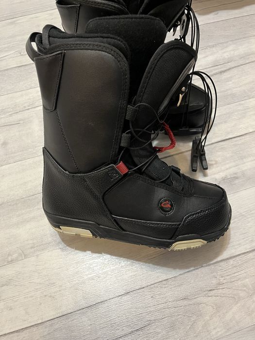 Продам ботинки для сноуборда размер 40