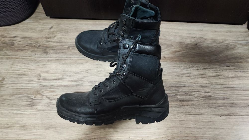 Полицеиски кубинки