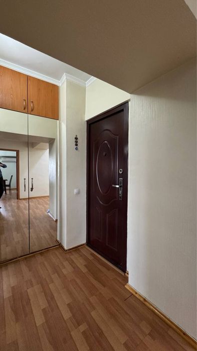 ПРОДАЕТСЯ 4/7/9 на: Ц-1 Детский Мир