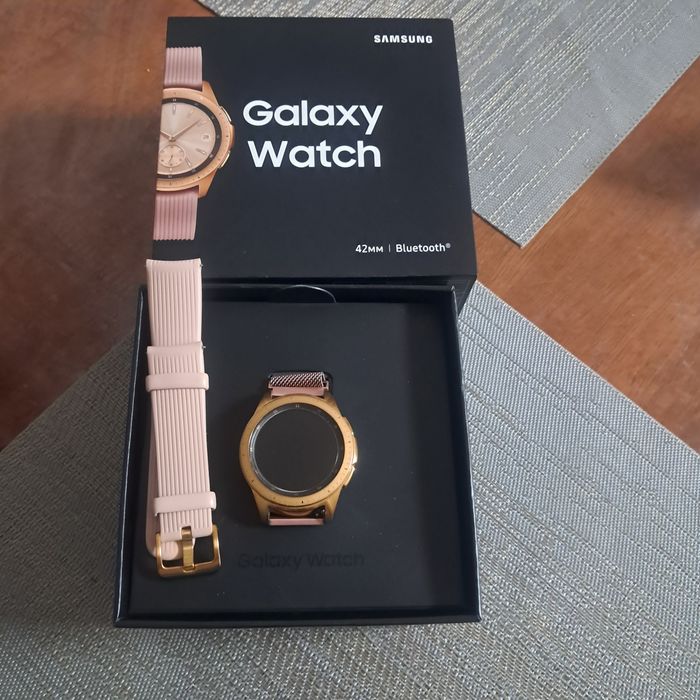 Продам часы Samsung watch