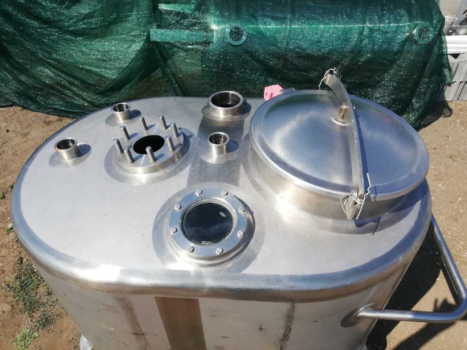 продавам резервоар от неръждаема стомана 316L — индустриално качество