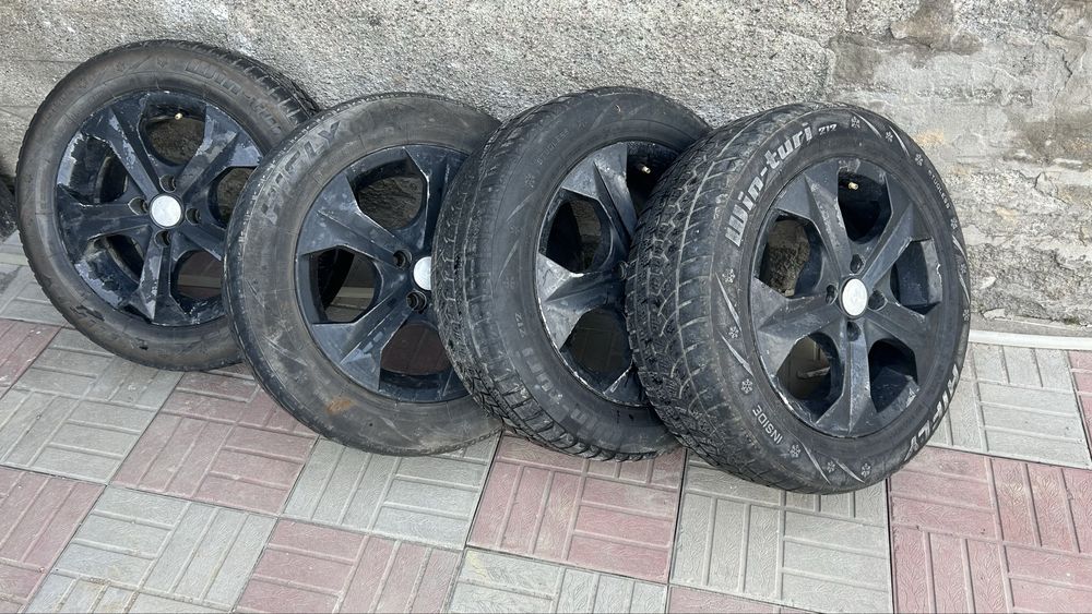 Копмлект дисков с шинами на 15