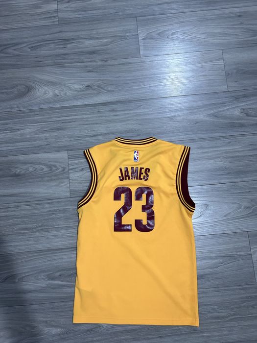 lebron james jersey