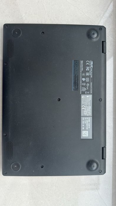 ASUS Laptop Vivobook Go 12