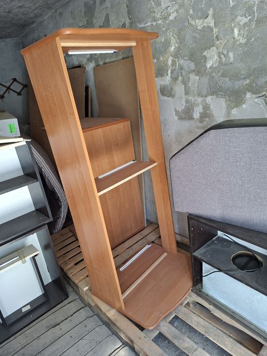 Детско легло с матрак.