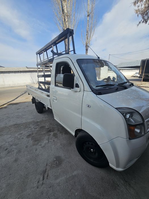 Lifan yuk moshina srochni sotladi yurip turgan moshina