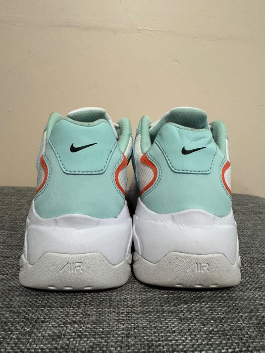 Nike Air Max 2X.