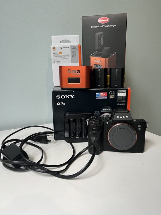 Sony a7 III + Hähnel pro cube 3