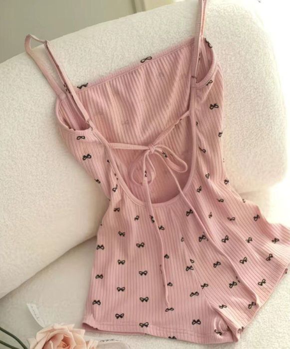 Ayollar tungi kiyimi